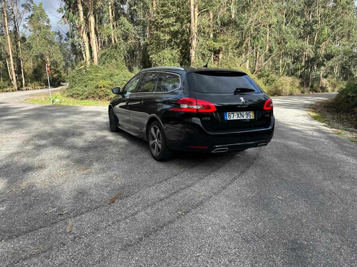 peugeot-308-sw-2019-diesel-1499cc