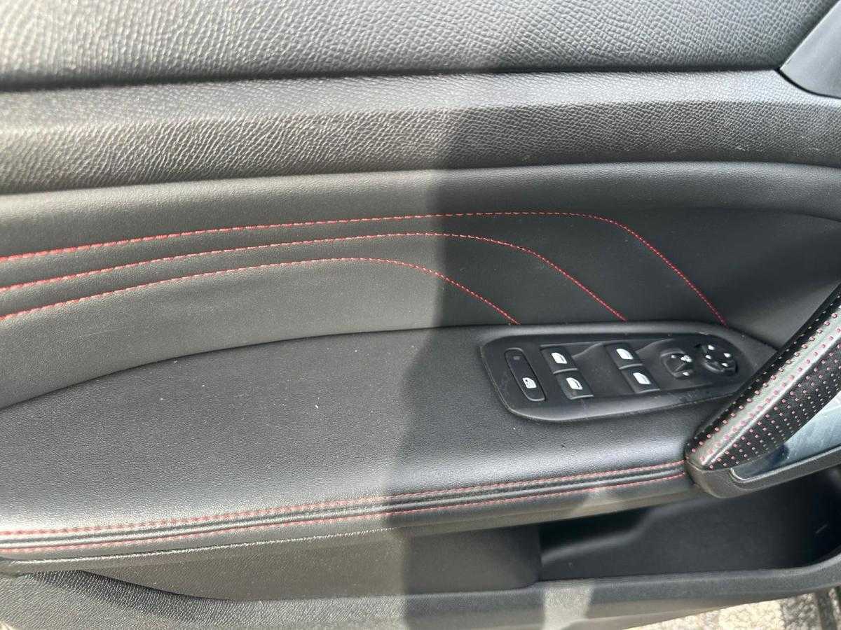 peugeot-308-sw-2019-diesel-1499cc
