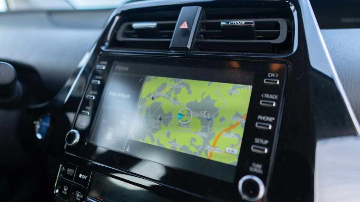 toyota-prius-2019-hibrido-a-gasolina-1798cc