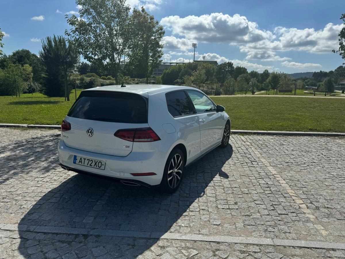 volkswagen-golf-2017-diesel-1598cc