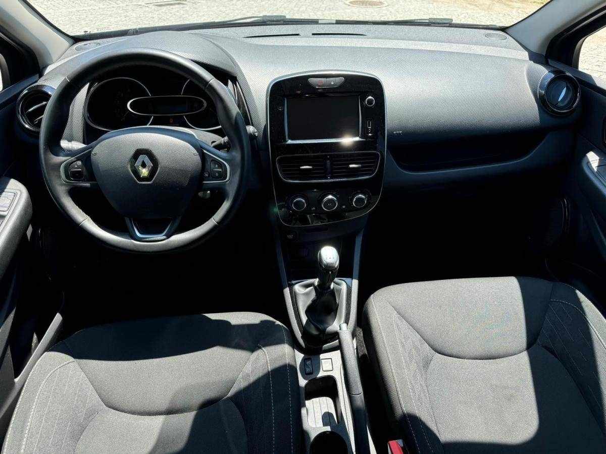 renault-clio-sport-tourer-2019-diesel-1461cc