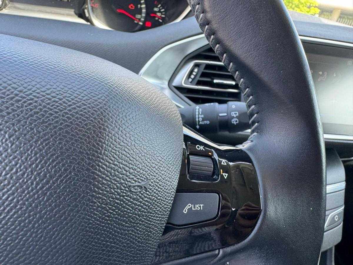 peugeot-308-2019-diesel-1499cc