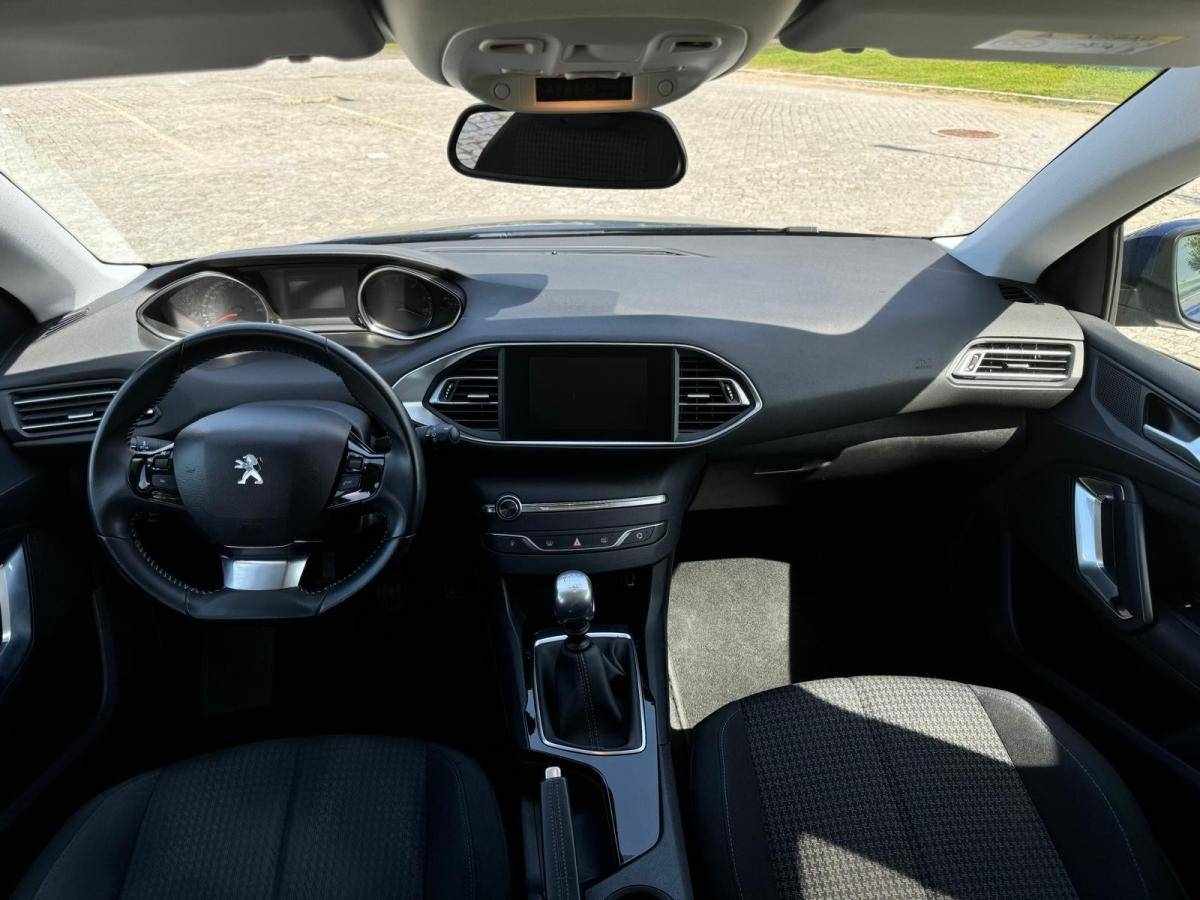 peugeot-308-2019-diesel-1499cc