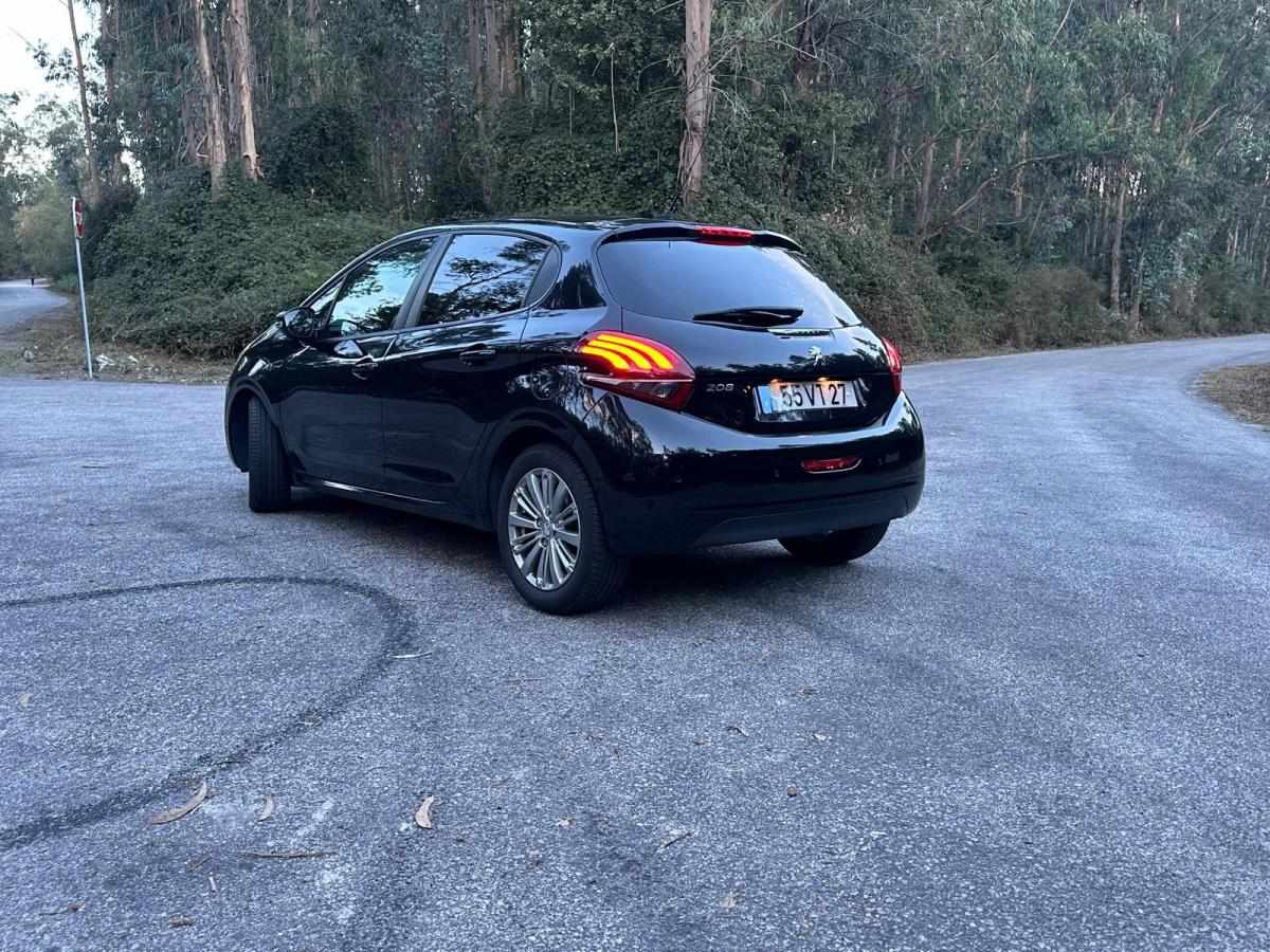 peugeot-208-2018-diesel-1499cc