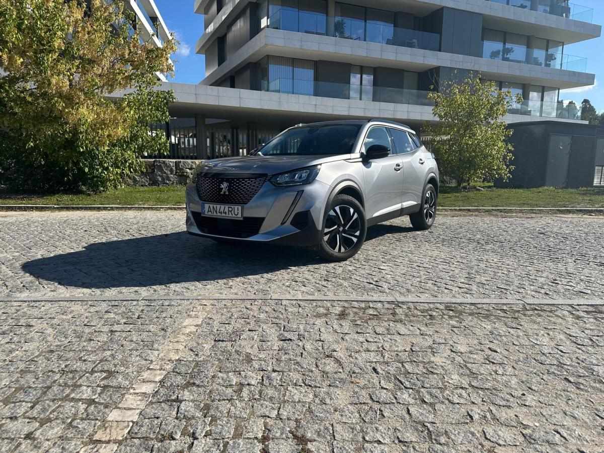 peugeot-2008-2022-diesel-1499cc