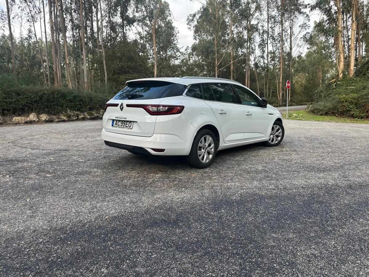 renault-megane-sport-tourer-2020-diesel-1461cc