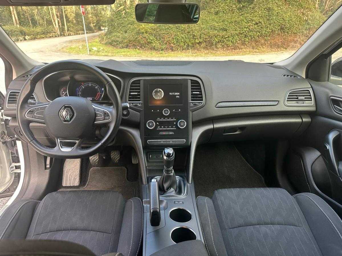 renault-megane-sport-tourer-2020-diesel-1461cc