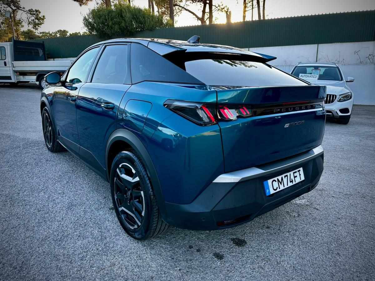 peugeot-e-3008-2024-eletrico-0cc