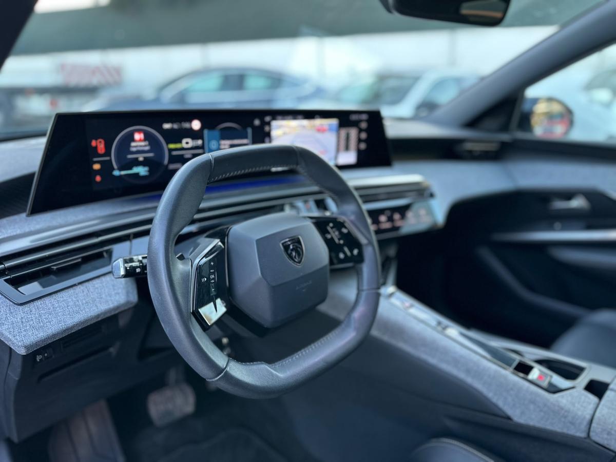 peugeot-e-3008-2024-eletrico-0cc