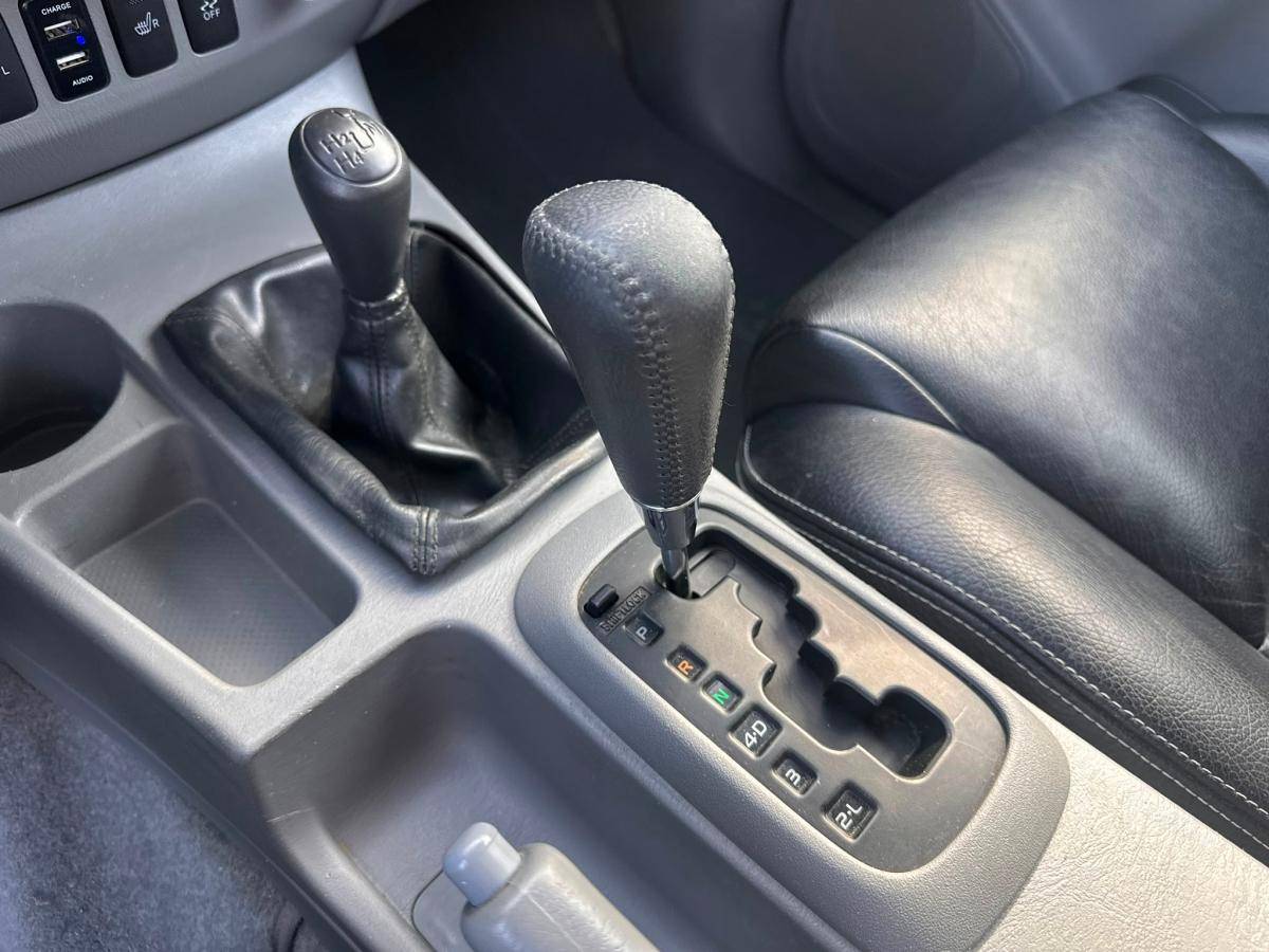 toyota-hilux-2011-diesel-2982cc
