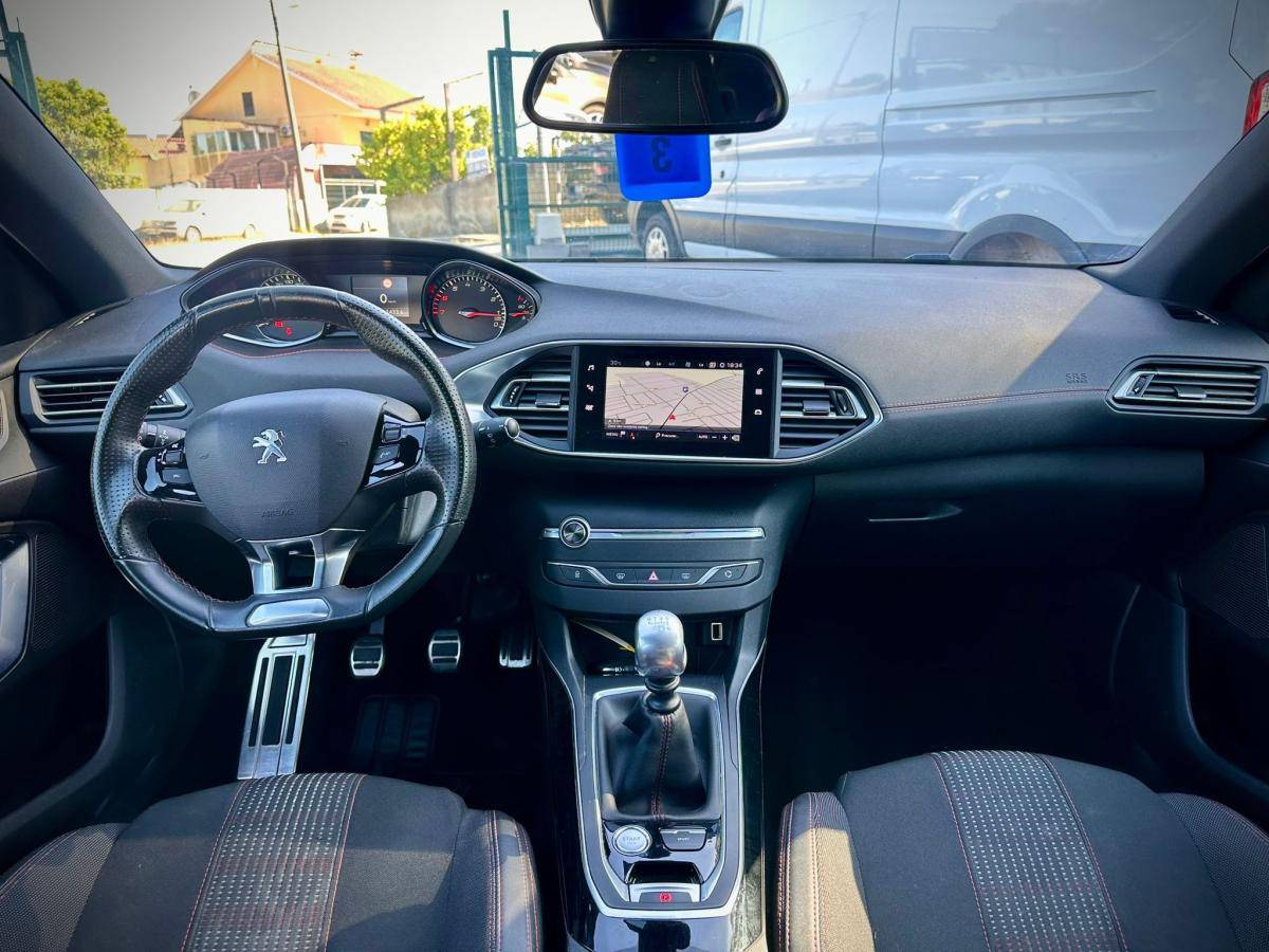 peugeot-308-2018-gasolina-1199cc