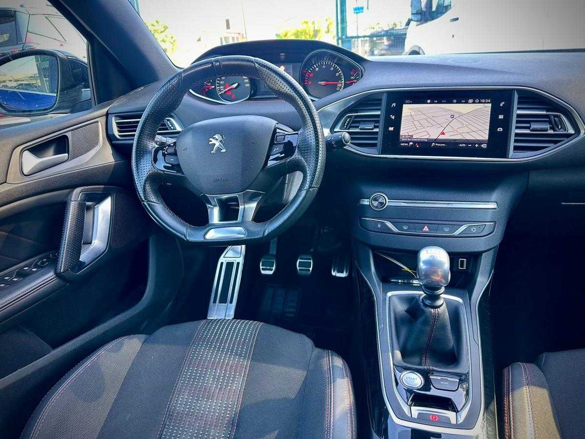 peugeot-308-2018-gasolina-1199cc