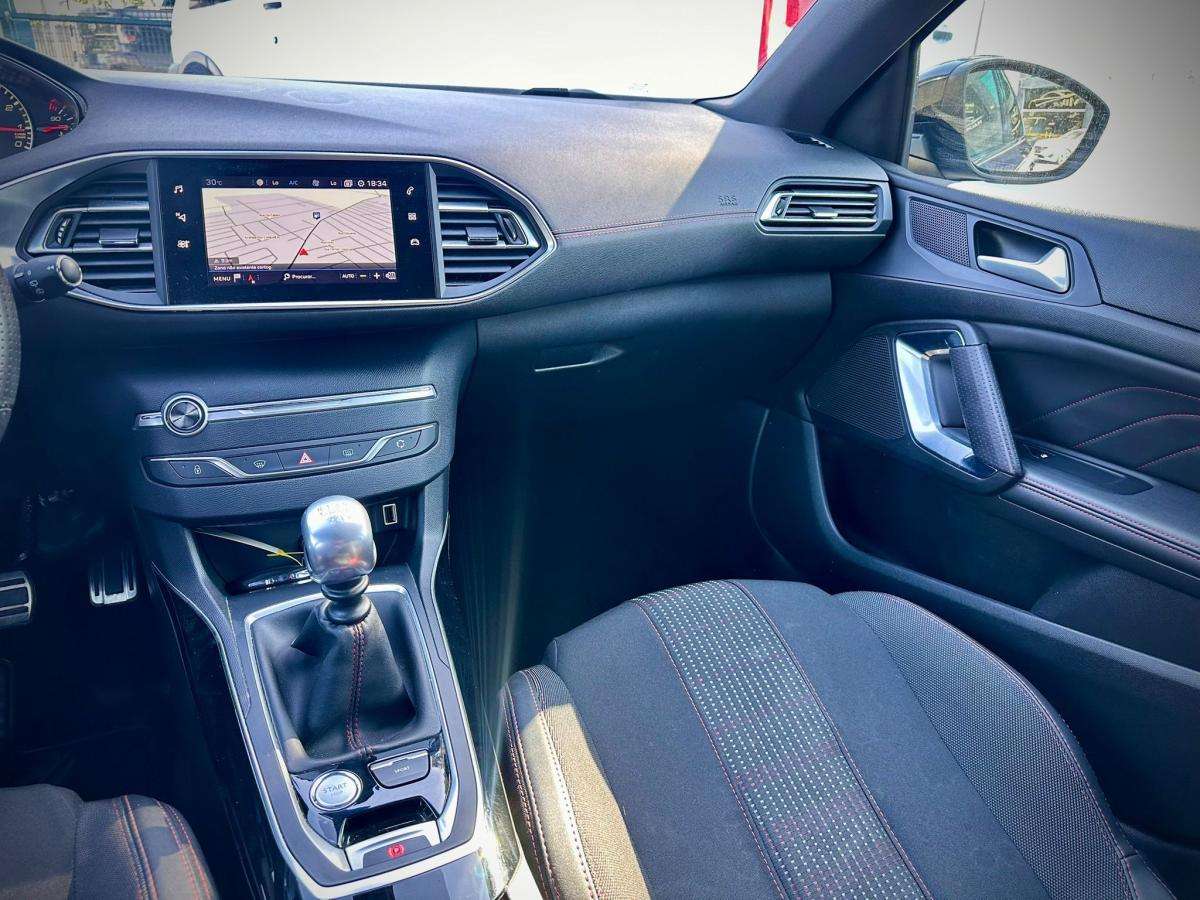 peugeot-308-2018-gasolina-1199cc