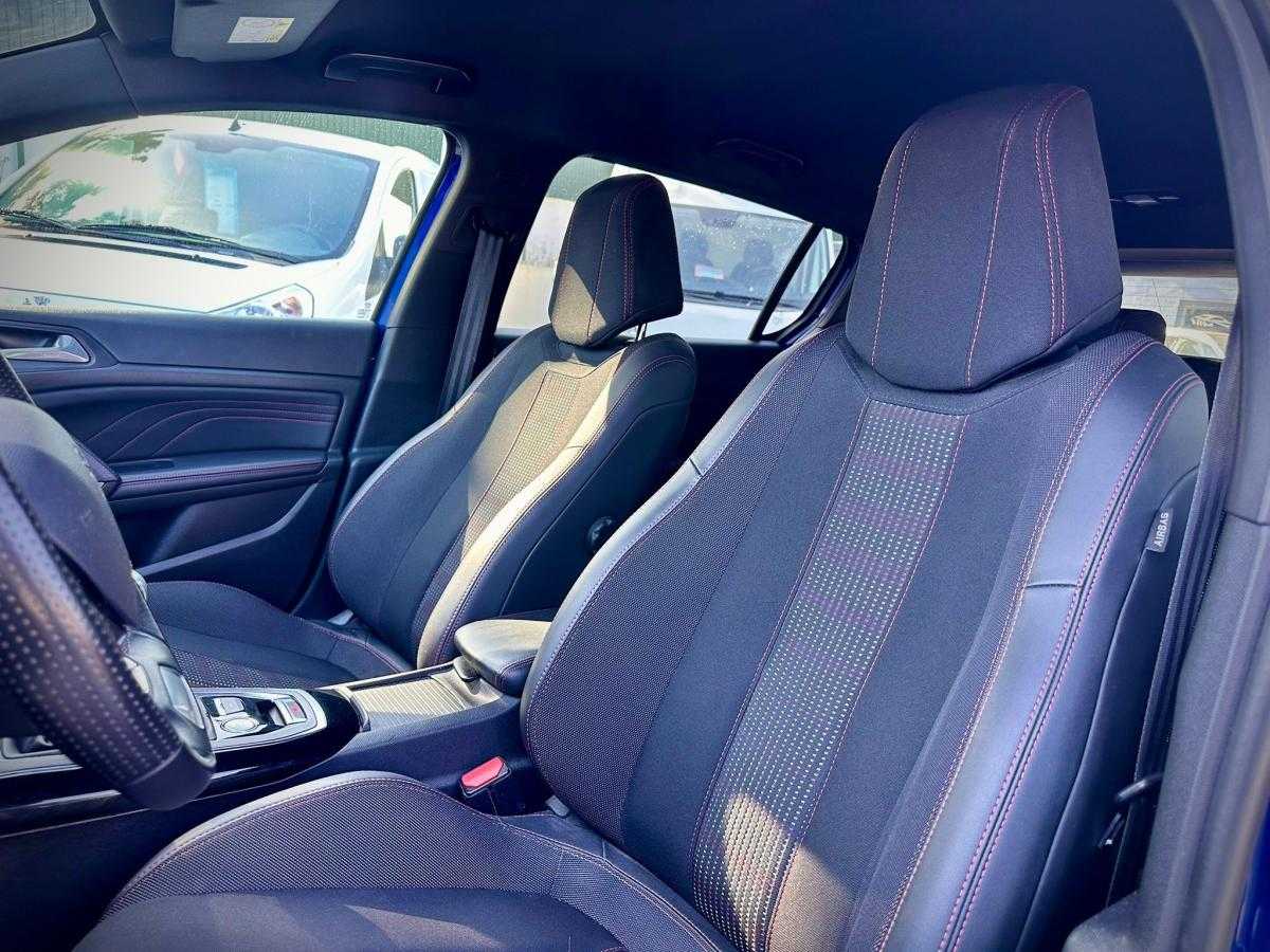 peugeot-308-2018-gasolina-1199cc