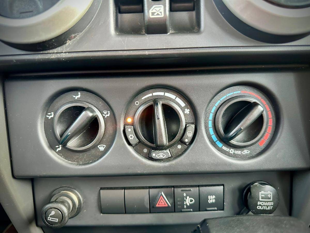 jeep-wrangler-2009-diesel-2777cc