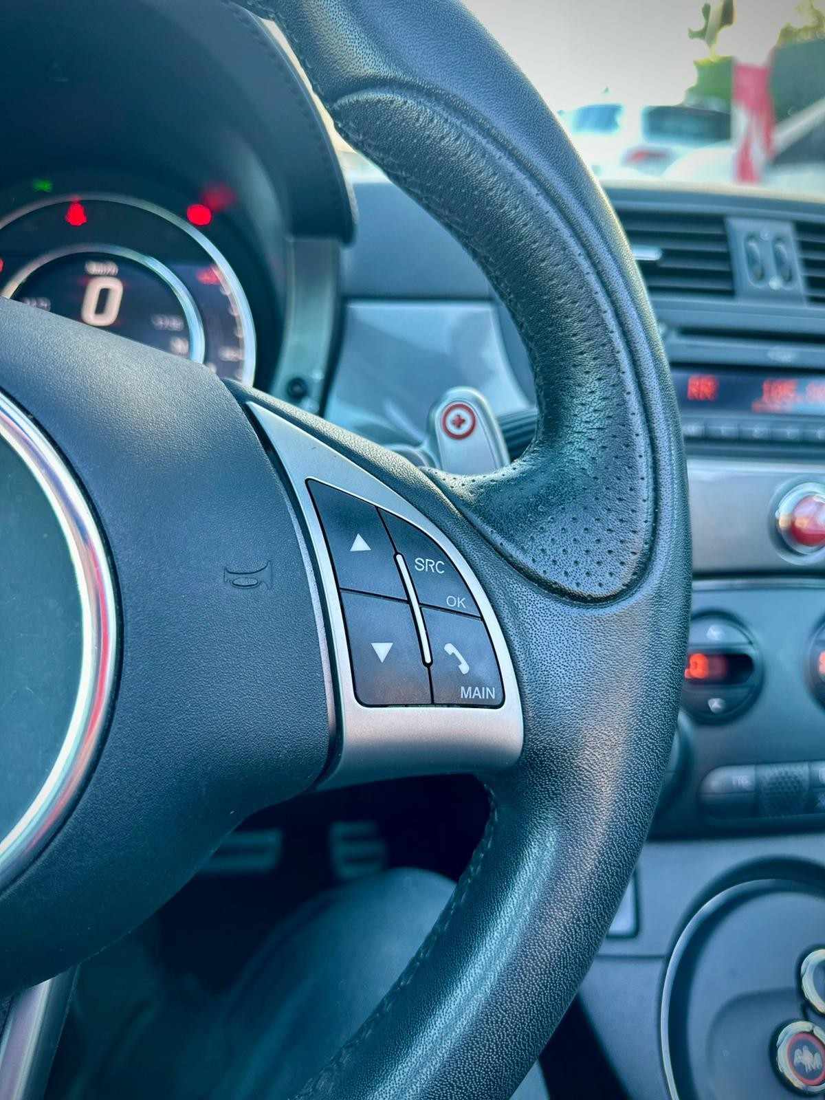 abarth-595c-2015-gasolina-1368cc