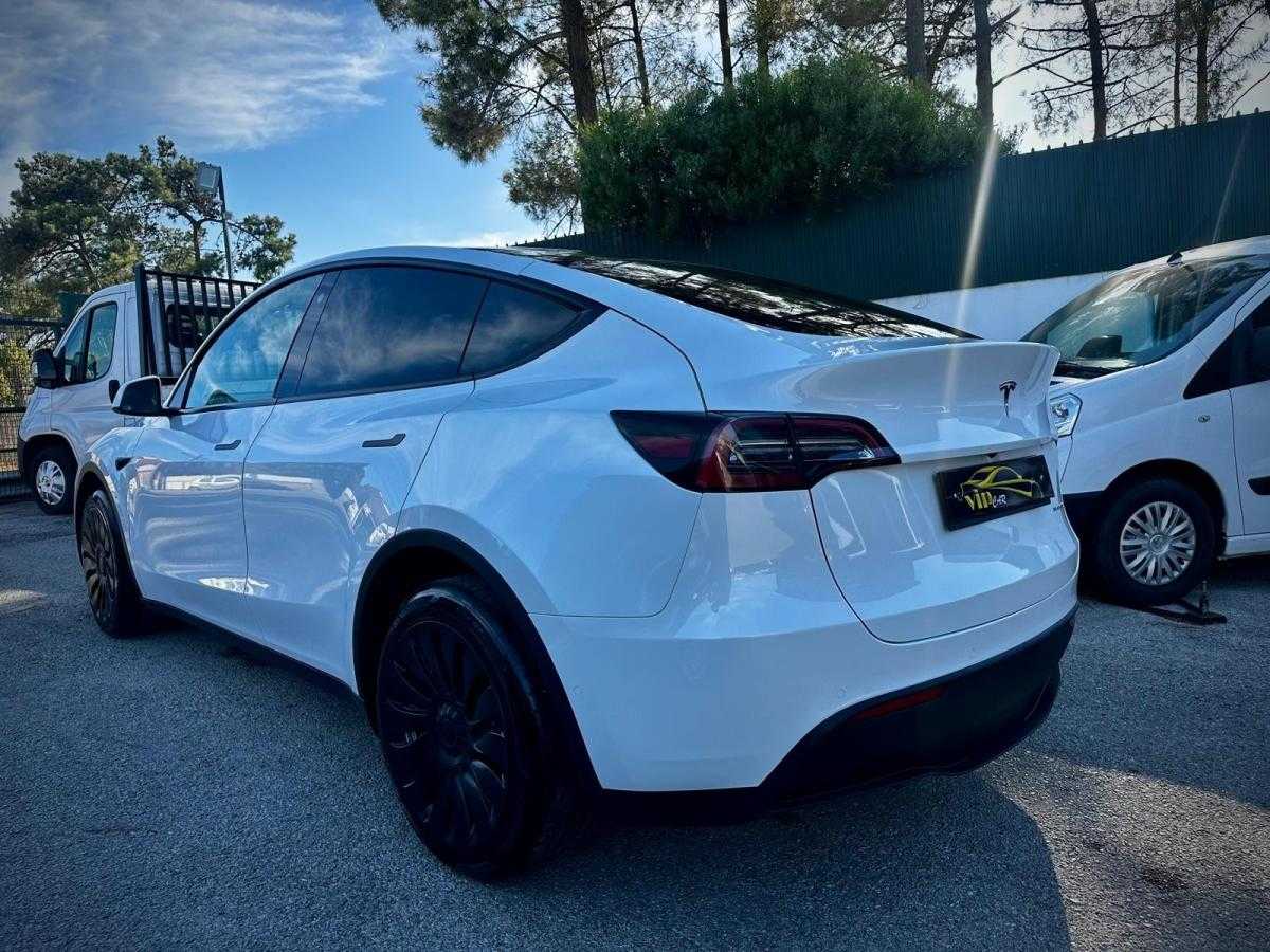 tesla-model-y-2022-eletrico-0cc