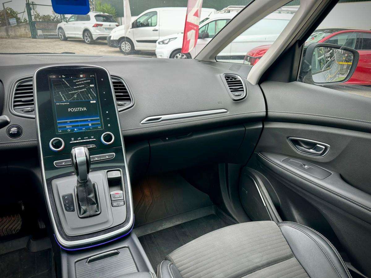 renault-grand-scenic-2017-diesel-1598cc