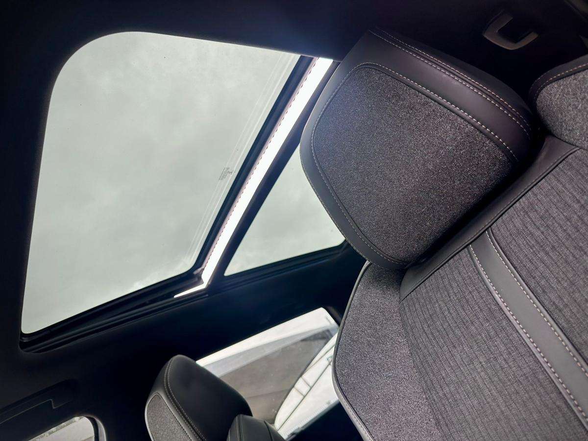 peugeot-5008-2018-diesel-1499cc