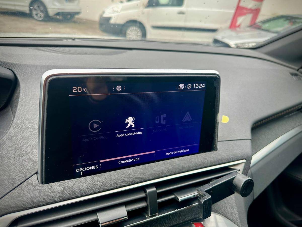 peugeot-5008-2018-diesel-1499cc