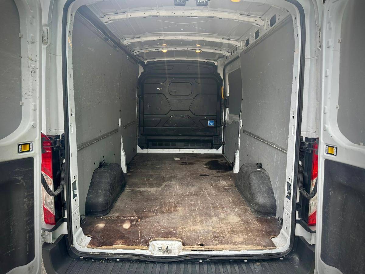 ford-transit-2018-diesel-1995cc
