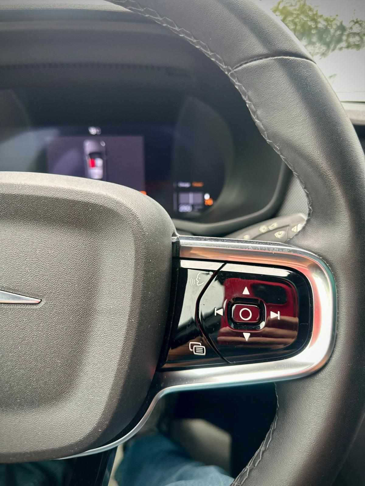 polestar-2-2020-eletrico-0cc
