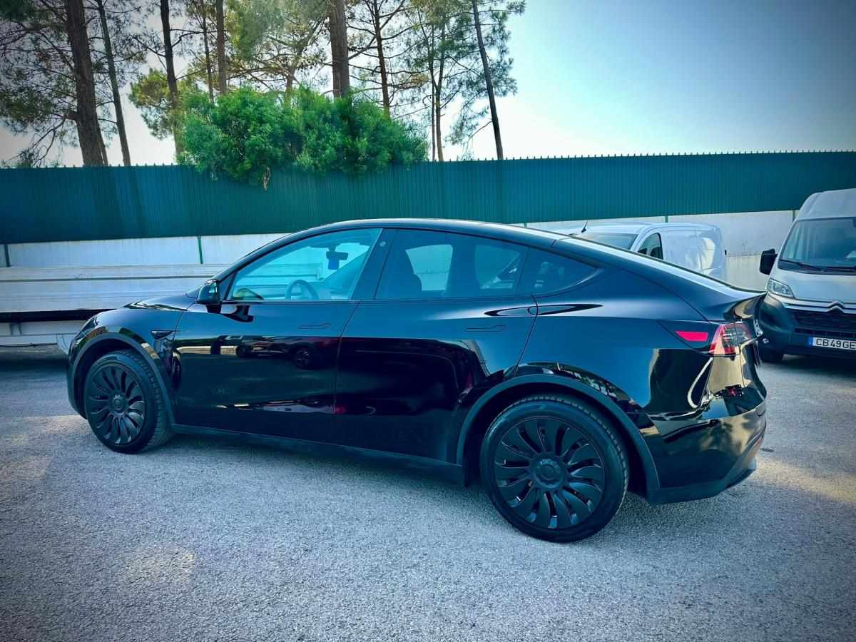 tesla-model-y-2023-eletrico-0cc