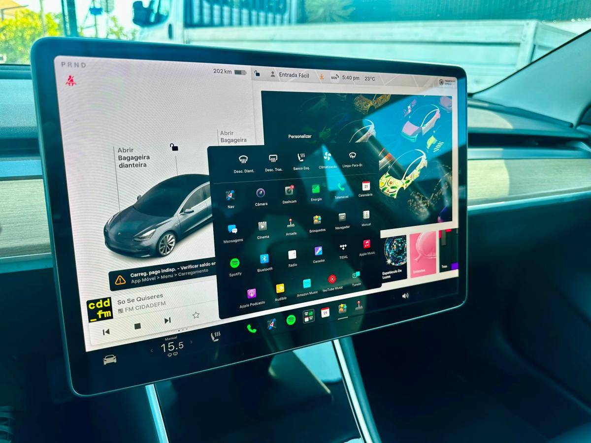 tesla-model-3-2019-eletrico-0cc