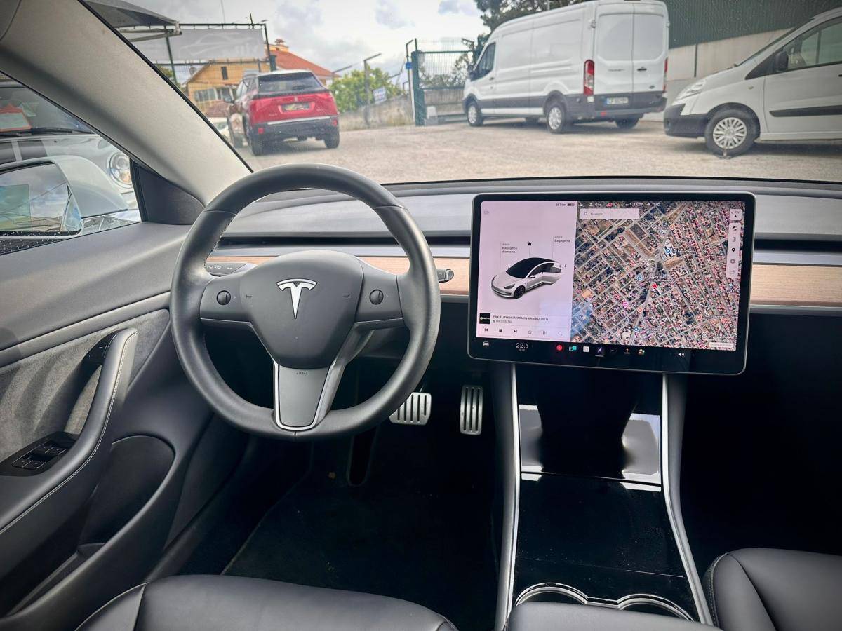 tesla-model-3-2022-eletrico-0cc