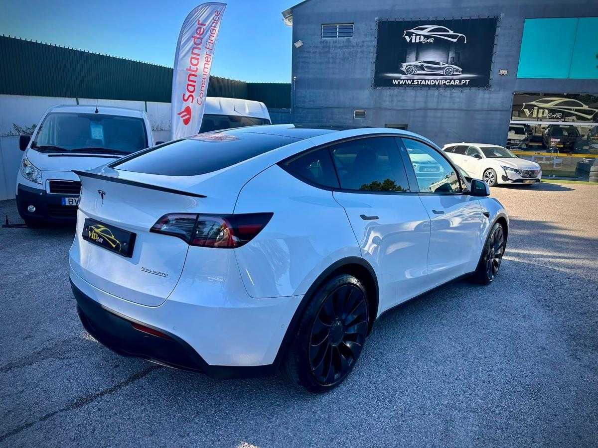 tesla-model-y-2022-eletrico-0cc