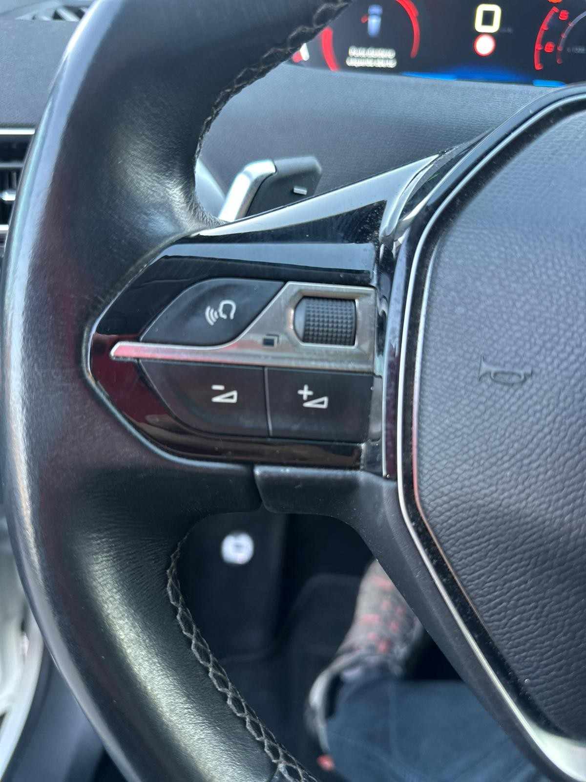 peugeot-3008-2018-diesel-1560cc