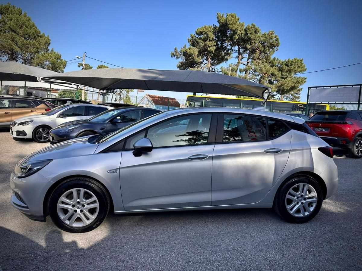 opel-astra-2018-diesel-1598cc