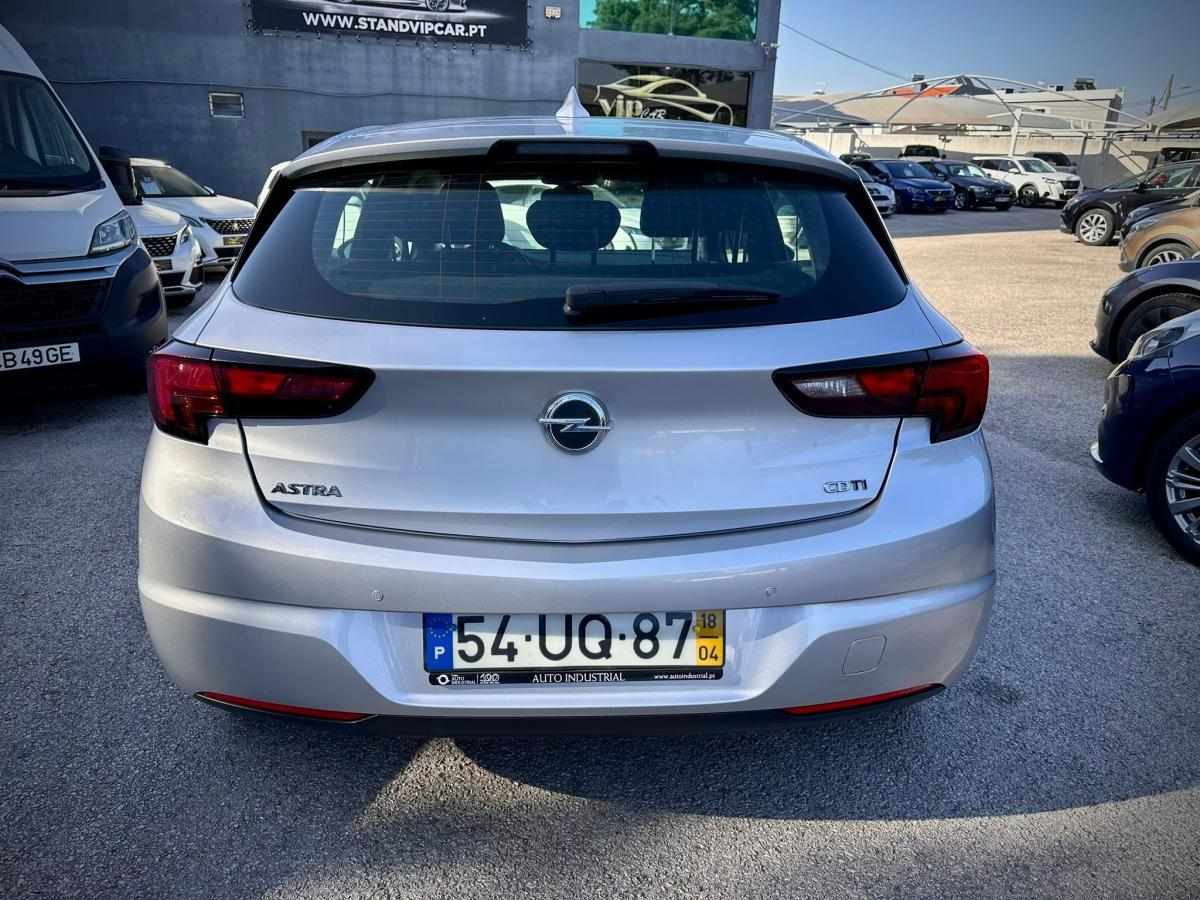 opel-astra-2018-diesel-1598cc