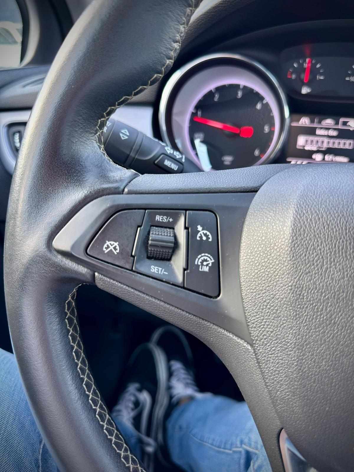 opel-astra-2018-diesel-1598cc