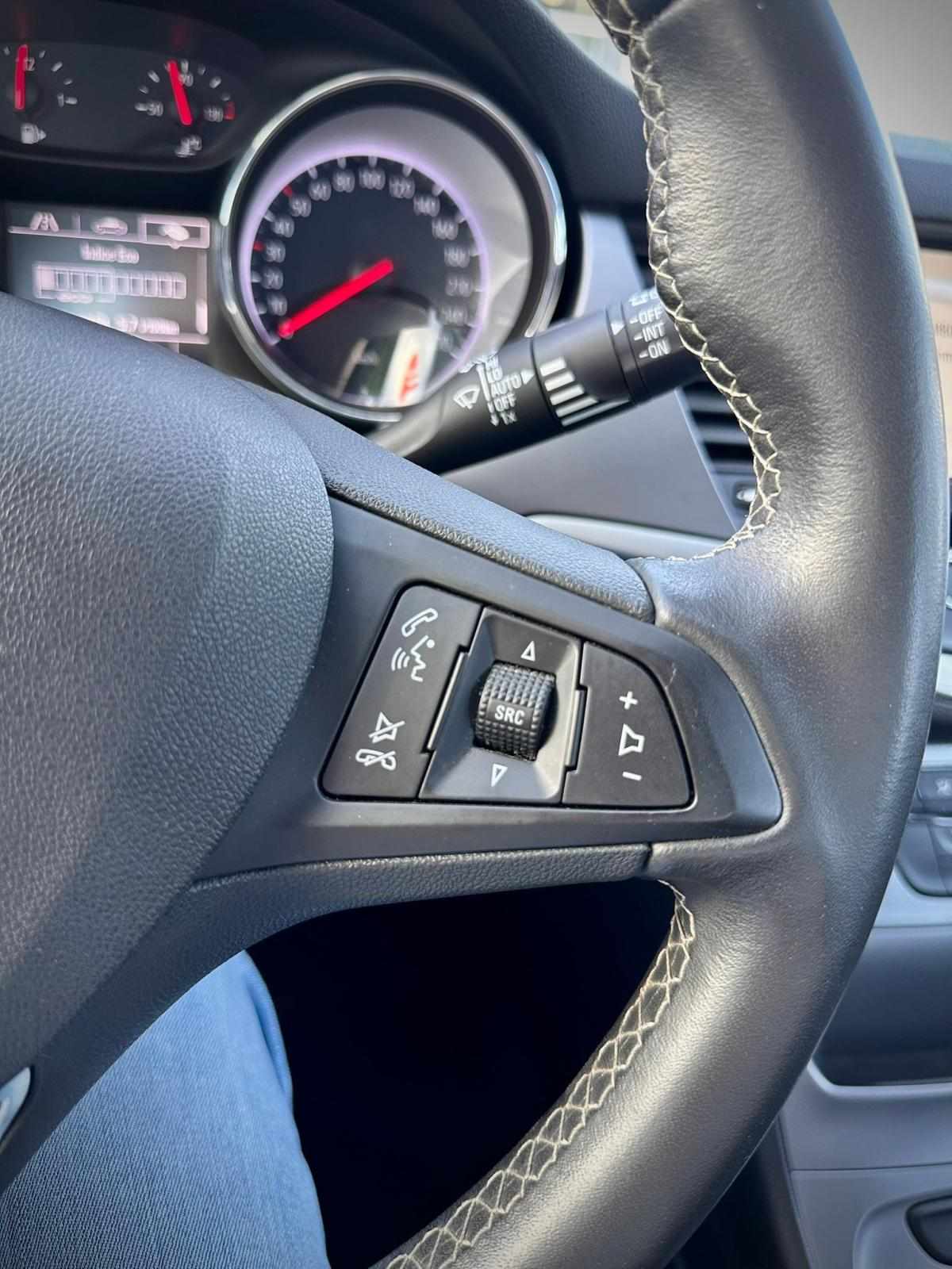 opel-astra-2018-diesel-1598cc