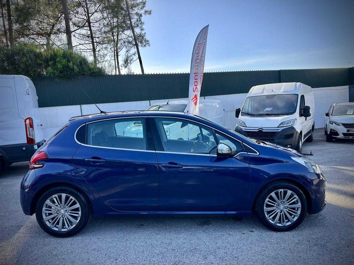 peugeot-208-2016-gasolina-1199cc
