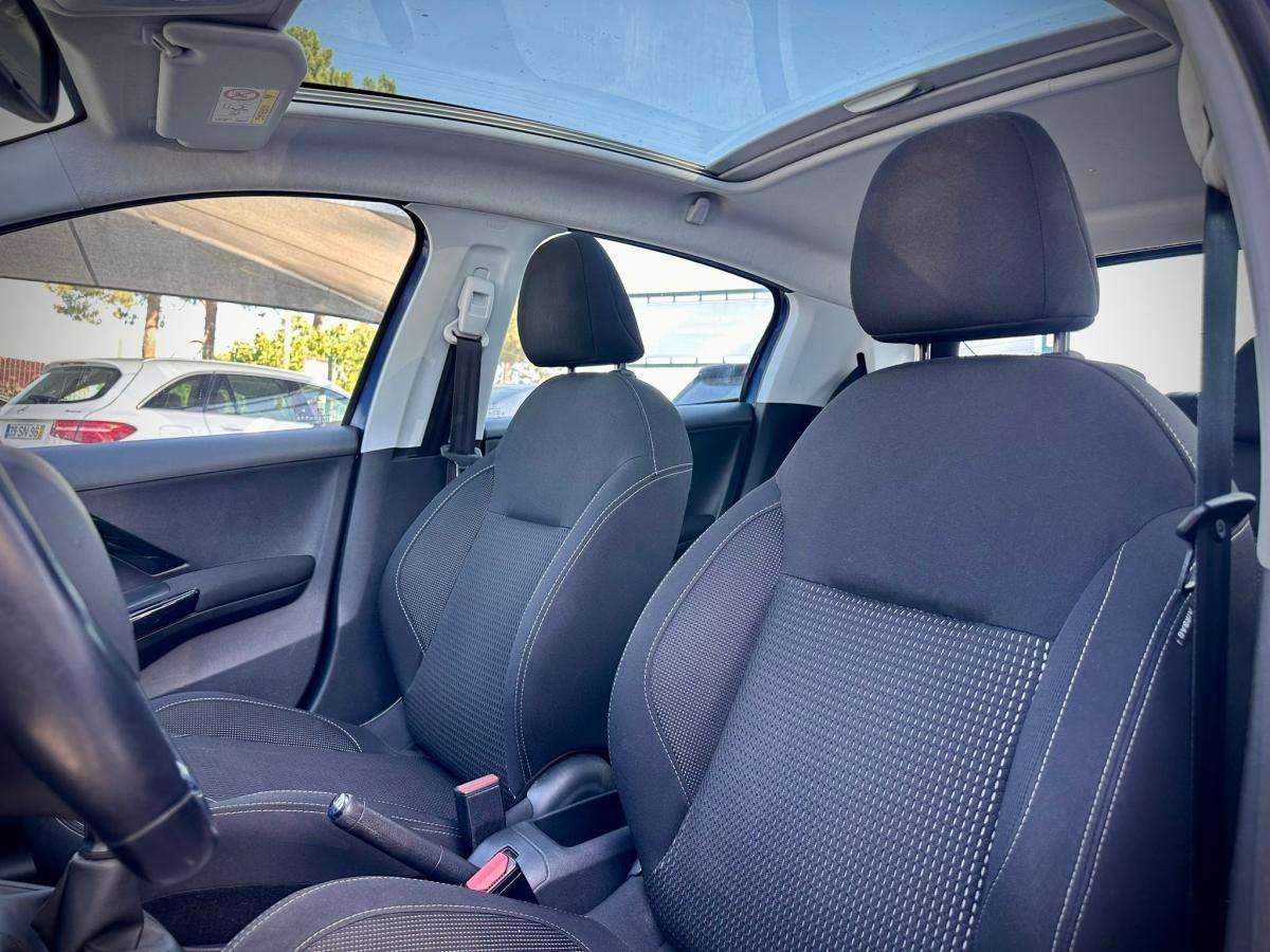 peugeot-208-2016-gasolina-1199cc