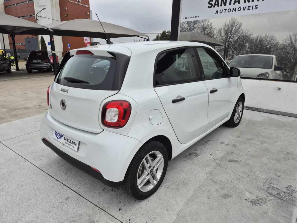 smart-forfour-17-6-kwh-2022-eletrico