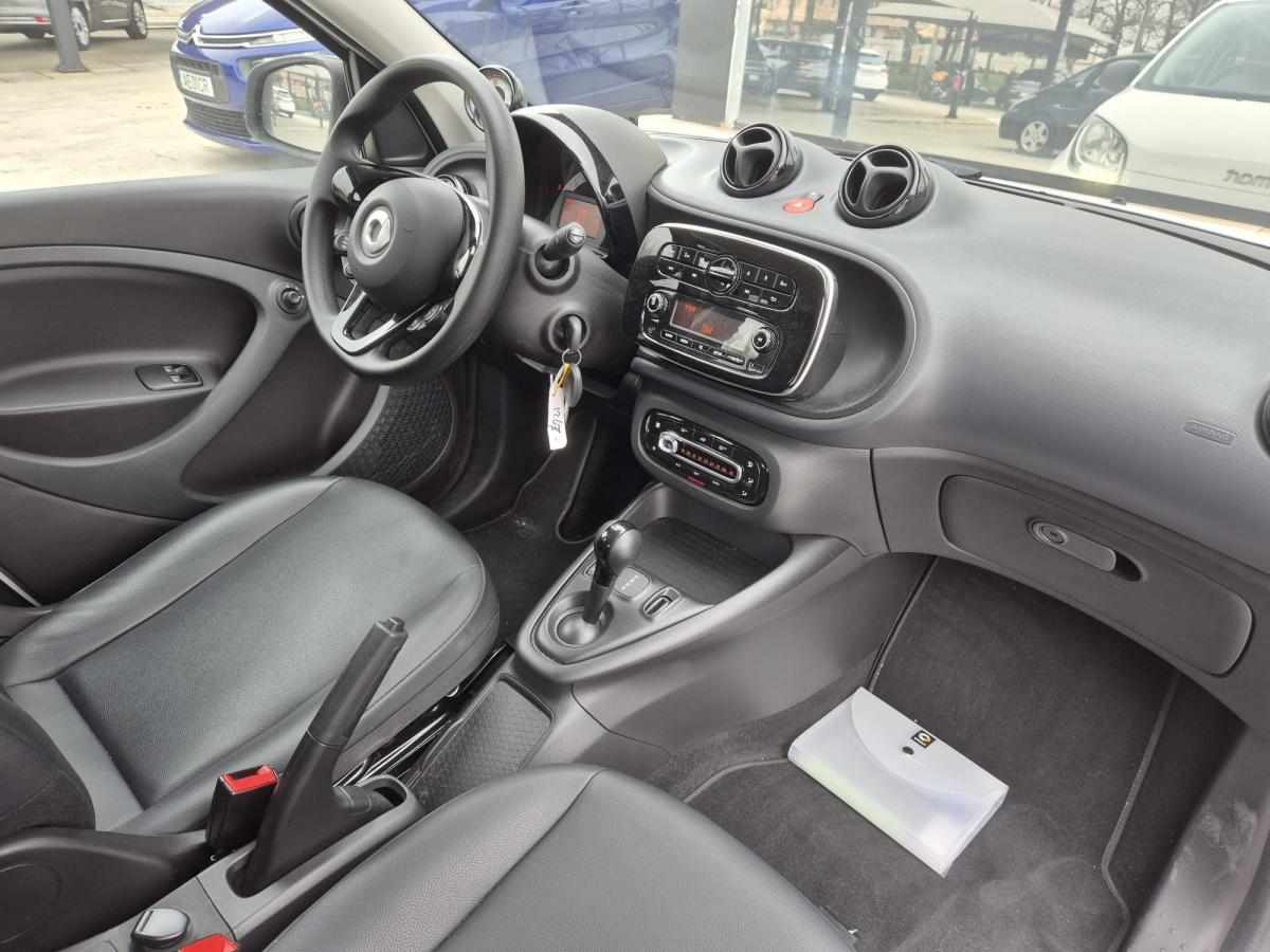smart-forfour-17-6-kwh-2022-eletrico