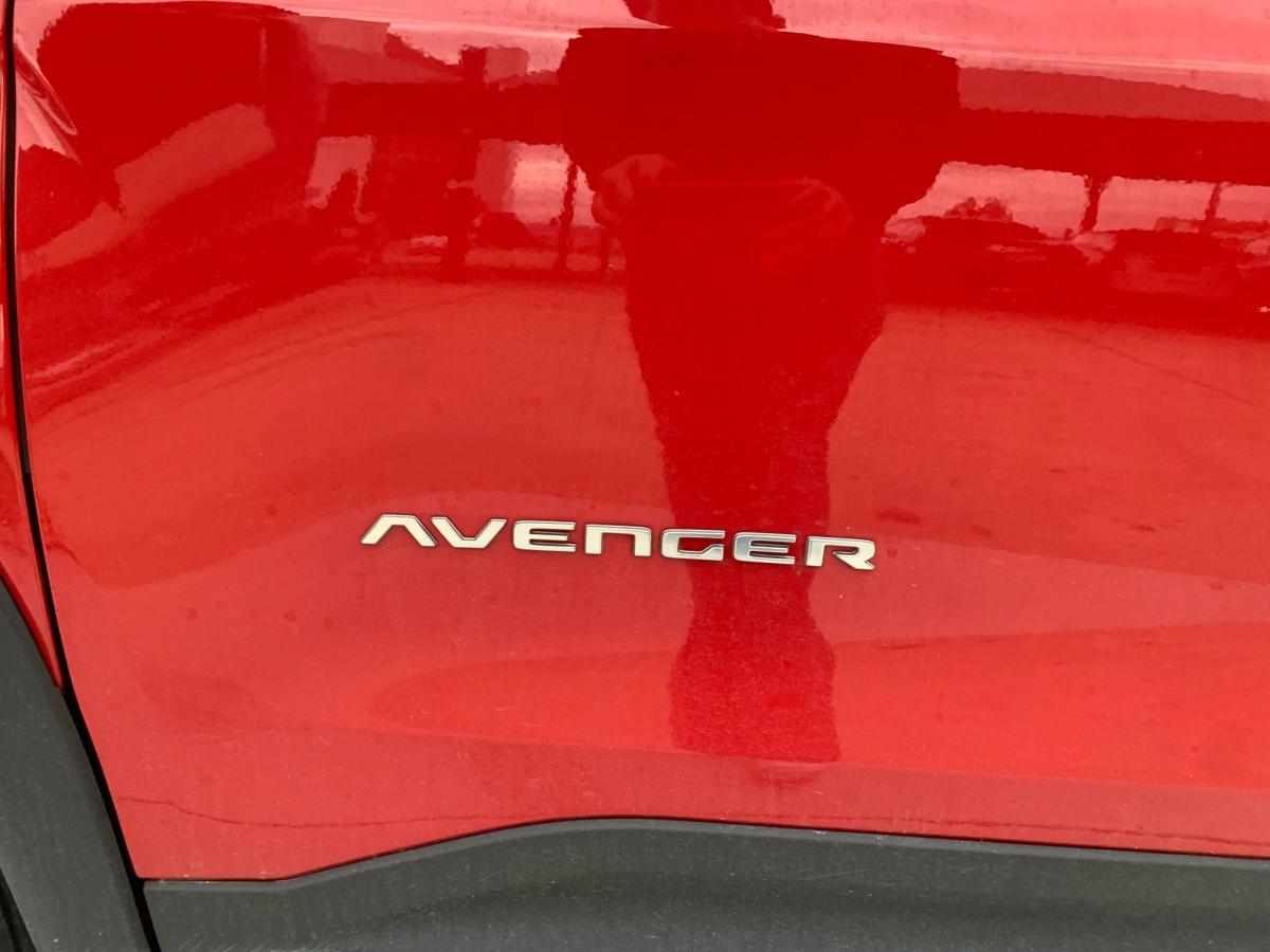 jeep-avenger-1-2-puretech-2024-gasolina-1199cc