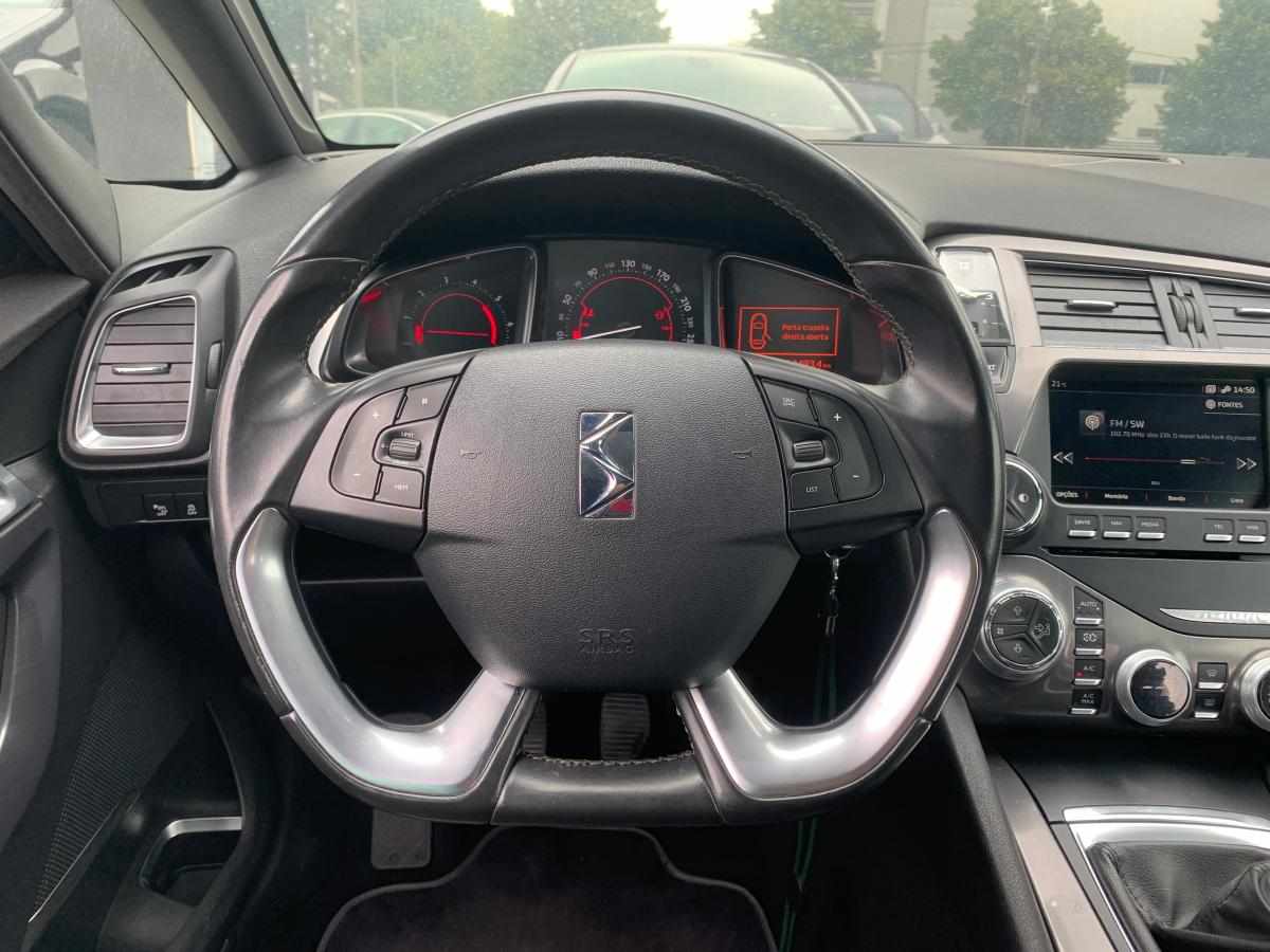 ds-ds-5-1-6-bluehdi-2018-diesel-1560cc