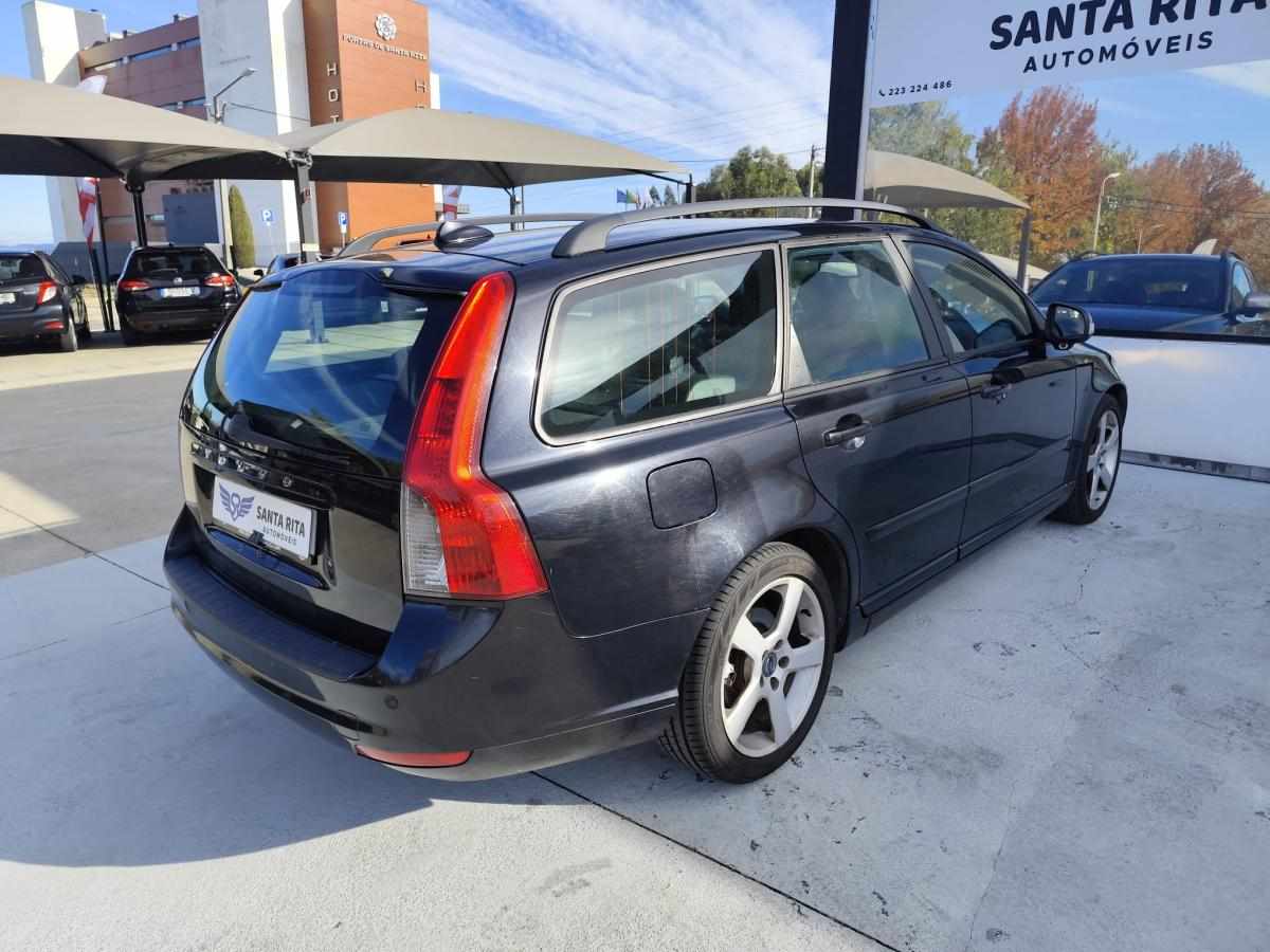 volvo-v50-d2-1-6-2011-diesel-1560cc