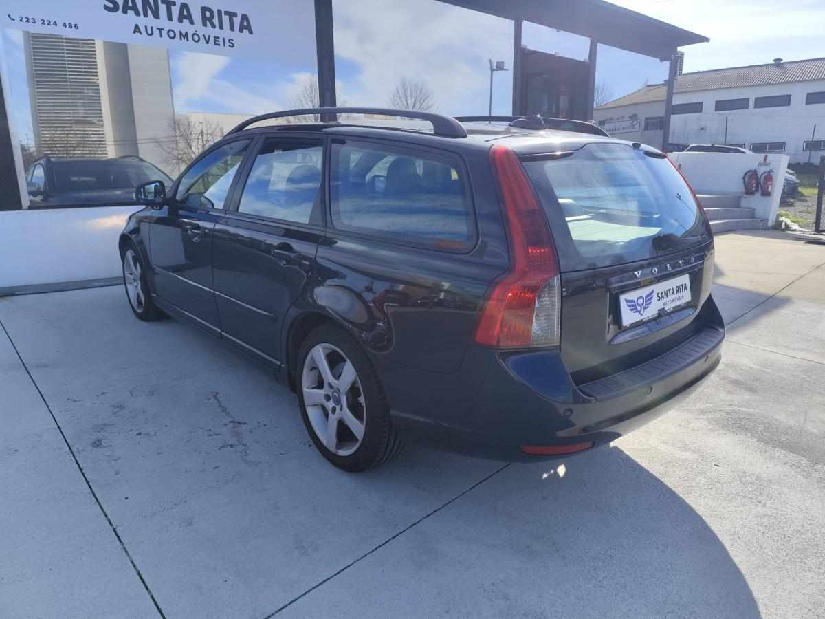 volvo-v50-d2-1-6-2011-diesel-1560cc