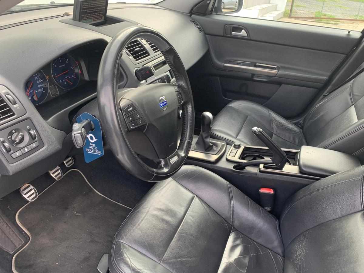 volvo-v50-d2-1-6-2011-diesel-1560cc