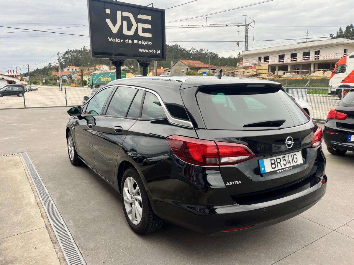 opel-astra-sport-tourer-2020-diesel-1496cc