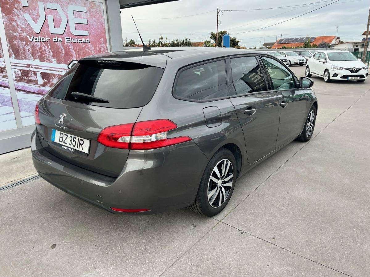 peugeot-308-sw-2019-diesel-1499cc