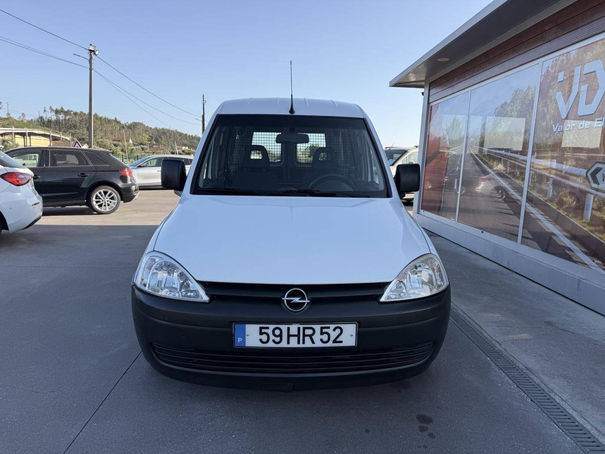 opel-combo-2009-diesel-1686cc