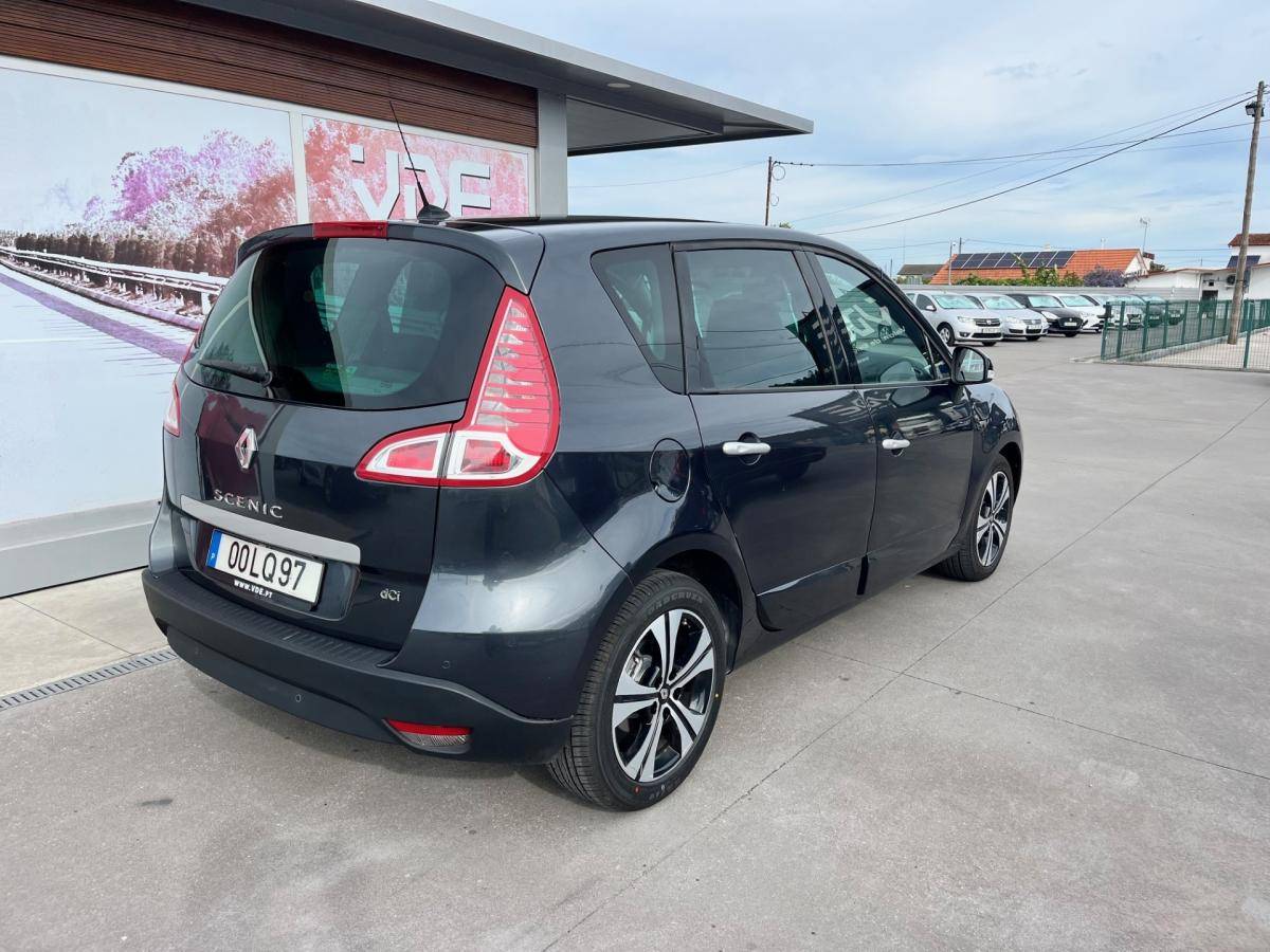 renault-scenic-2011-diesel-1461cc