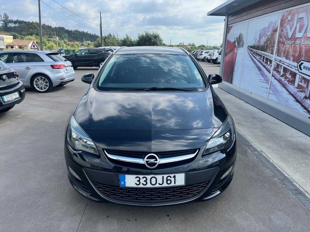 opel-astra-sport-tourer-2014-diesel-1598cc