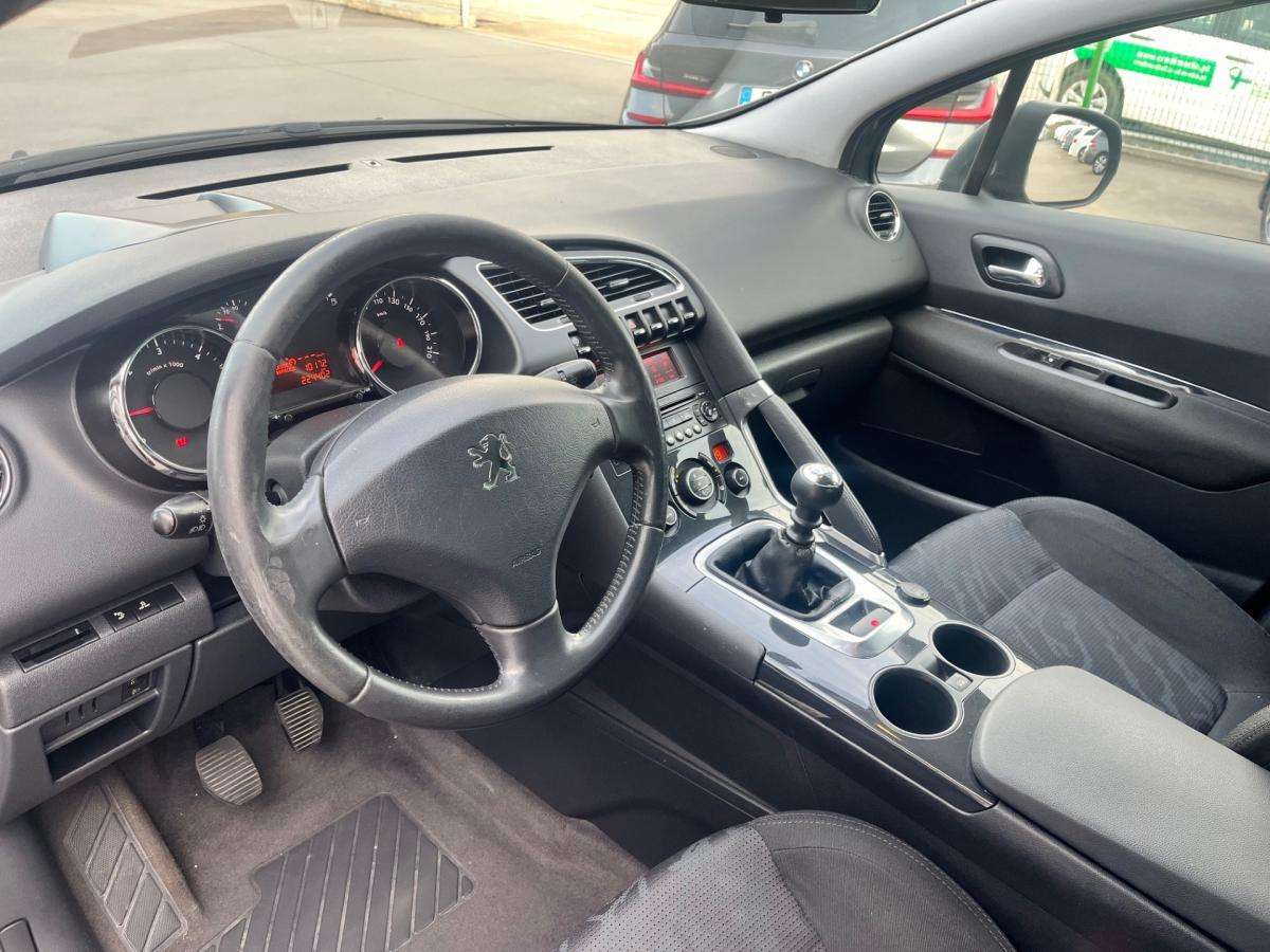 peugeot-3008-2010-diesel-1560cc